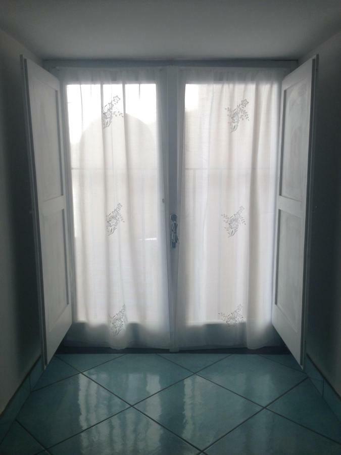 B&B La Grotta Marina Вико Екуензе Екстериор снимка